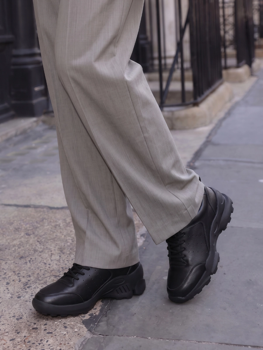 Фото Кроссовки женские LF2682211-67K купить на lauf.shoes