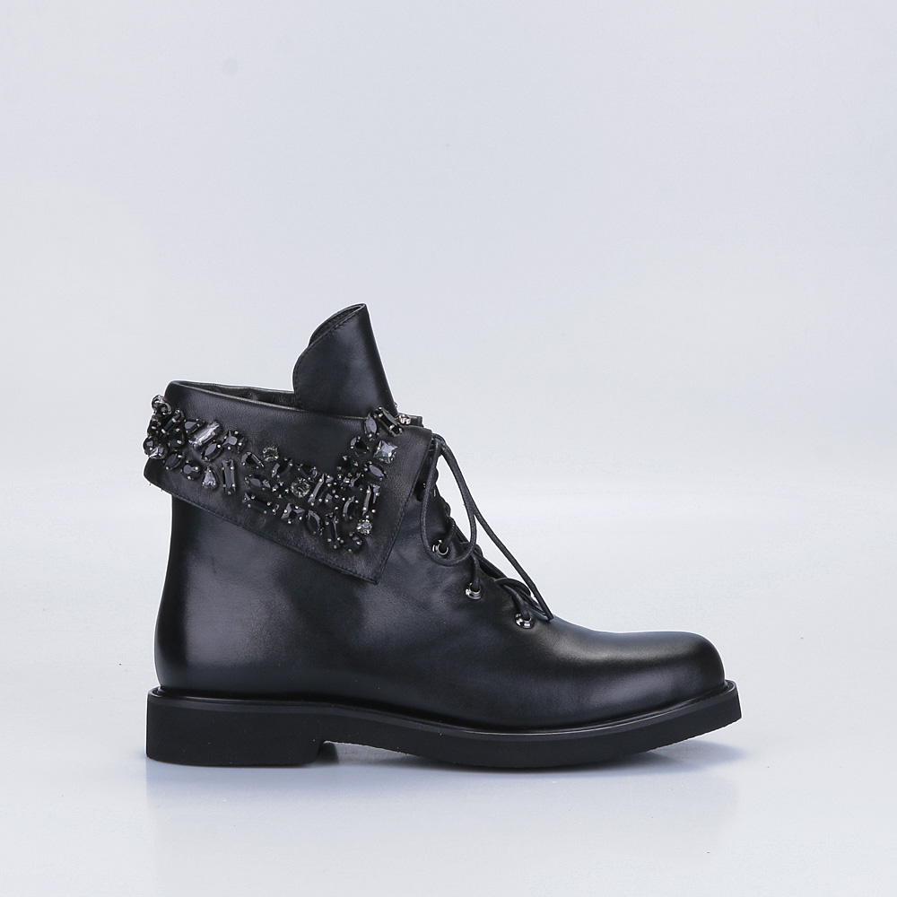 Фото Ботинки женские XF633A-H601 купить на lauf.shoes